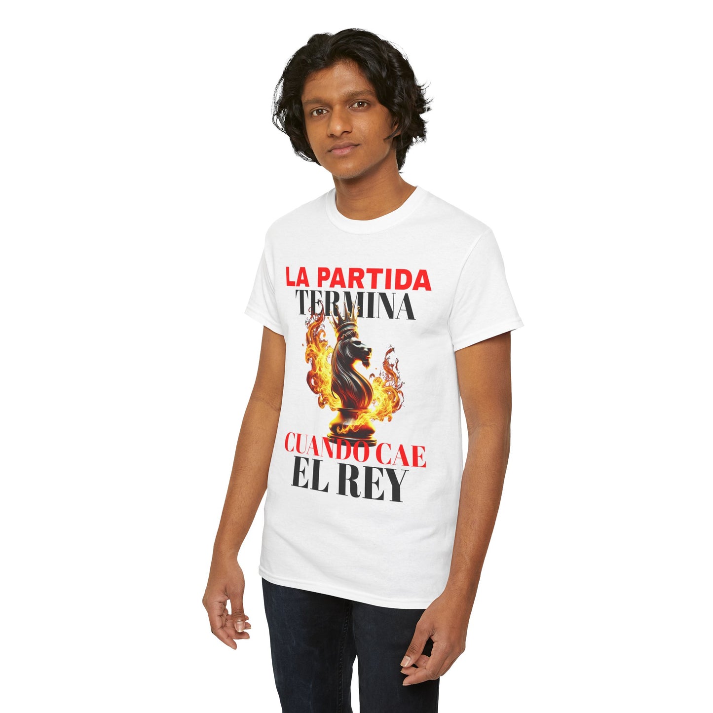 CAMISETA HOMBRE ALFA "LA PARTIDA TERMINA CUANDO CAE EL REY".(EUROPA)