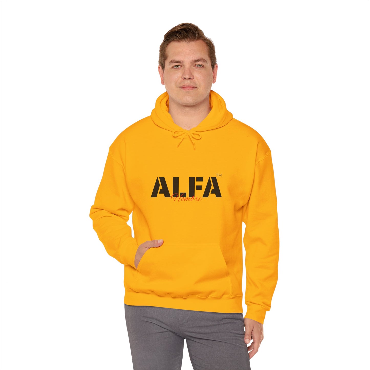 SUDADERA CON GORRO"NUNCA ME RINDO". (EUROPA).