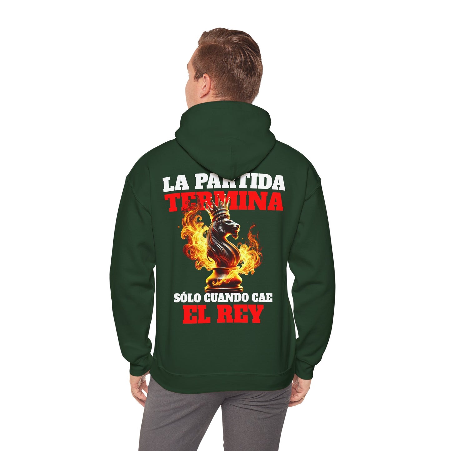 SUDADERA CON GORRO "LA PARTIDA TERMINA CUANDO CAE EL REY". (EUROPA).