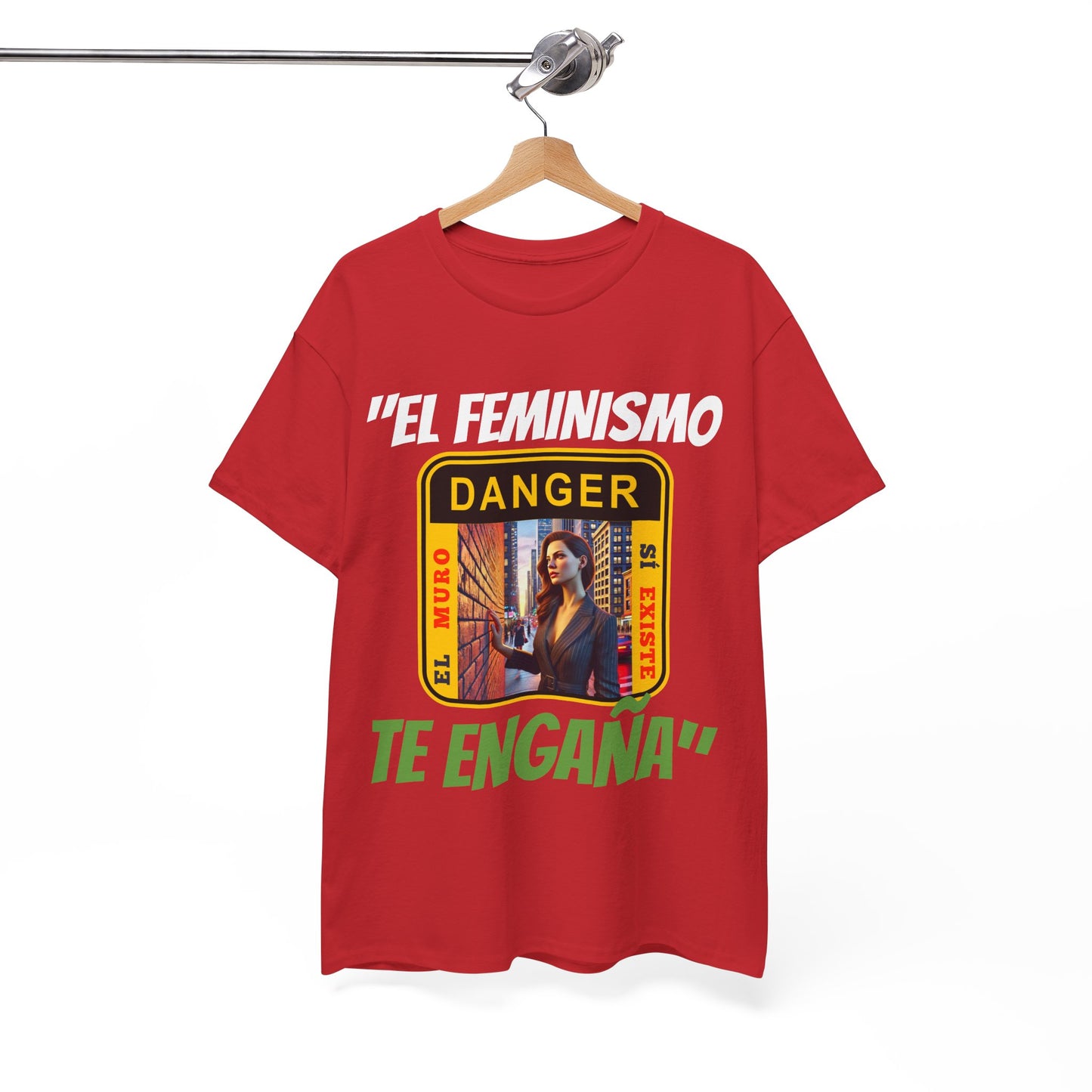 CAMISETA HOMBRE ALFA "EL FEMINISMO TE ENGAÑA".(EUROPA)