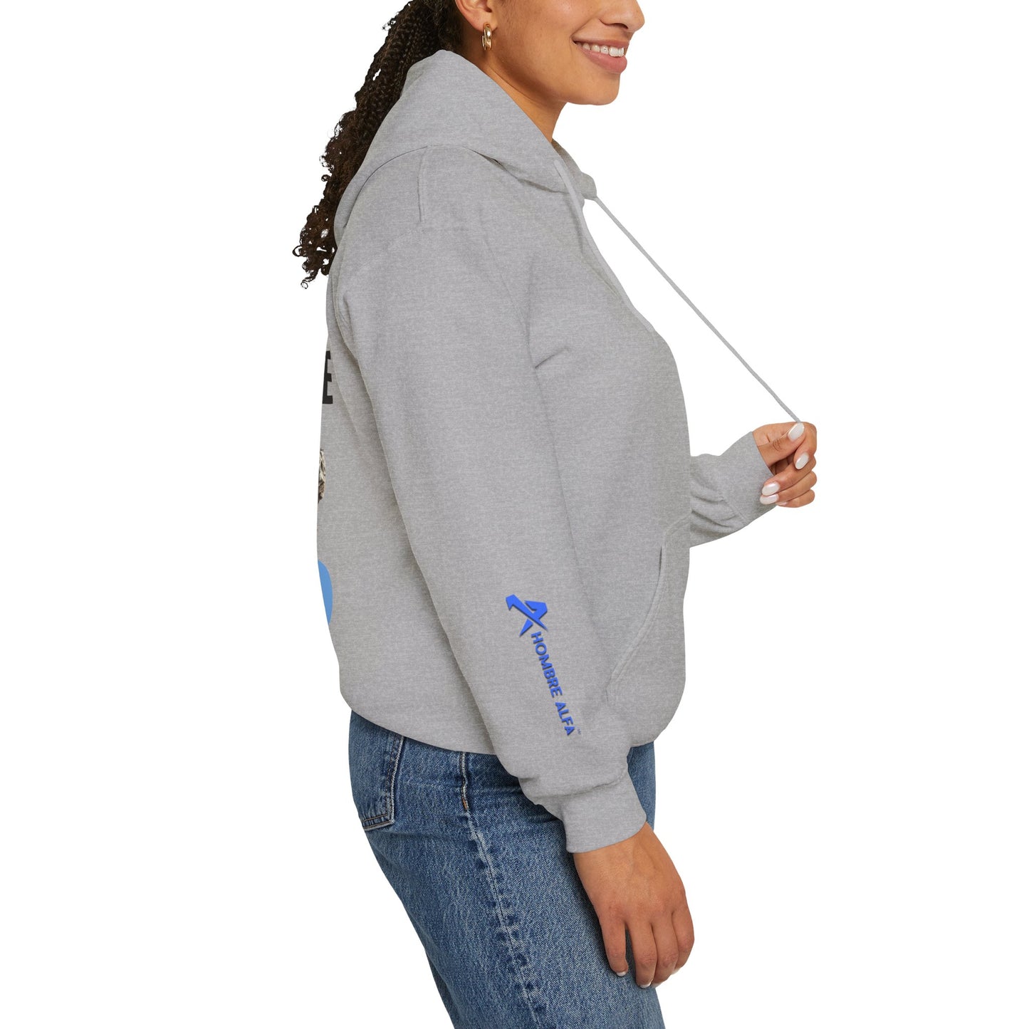 SUDADERA CON GORRO HOMBRE ALFA, "NUNCA ME RINDO".(USA).
