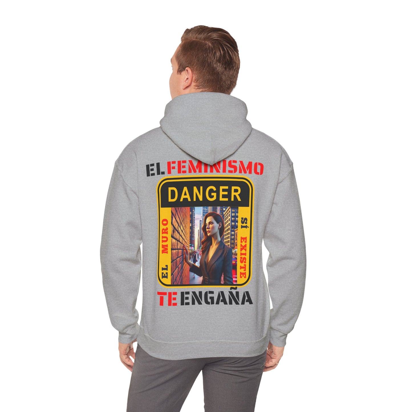 SUDADERA CON GORRO "EL FEMINISMO TE ENGAÑA". (EUROPA).