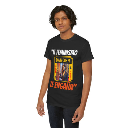 CAMISETA HOMBRE ALFA "EL FEMINISMO TE ENGAÑA".(EUROPA)