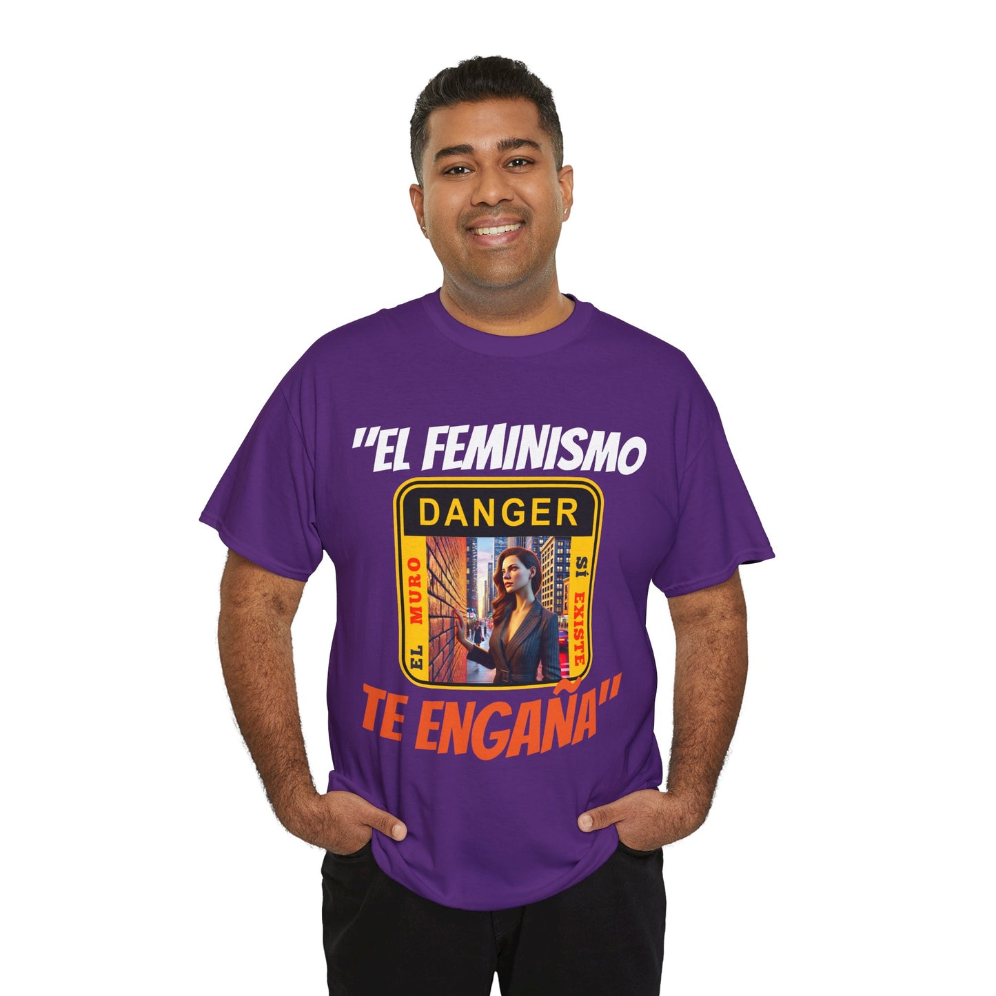 CAMISETA HOMBRE ALFA "EL FEMINISMO TE ENGAÑA".(EUROPA)