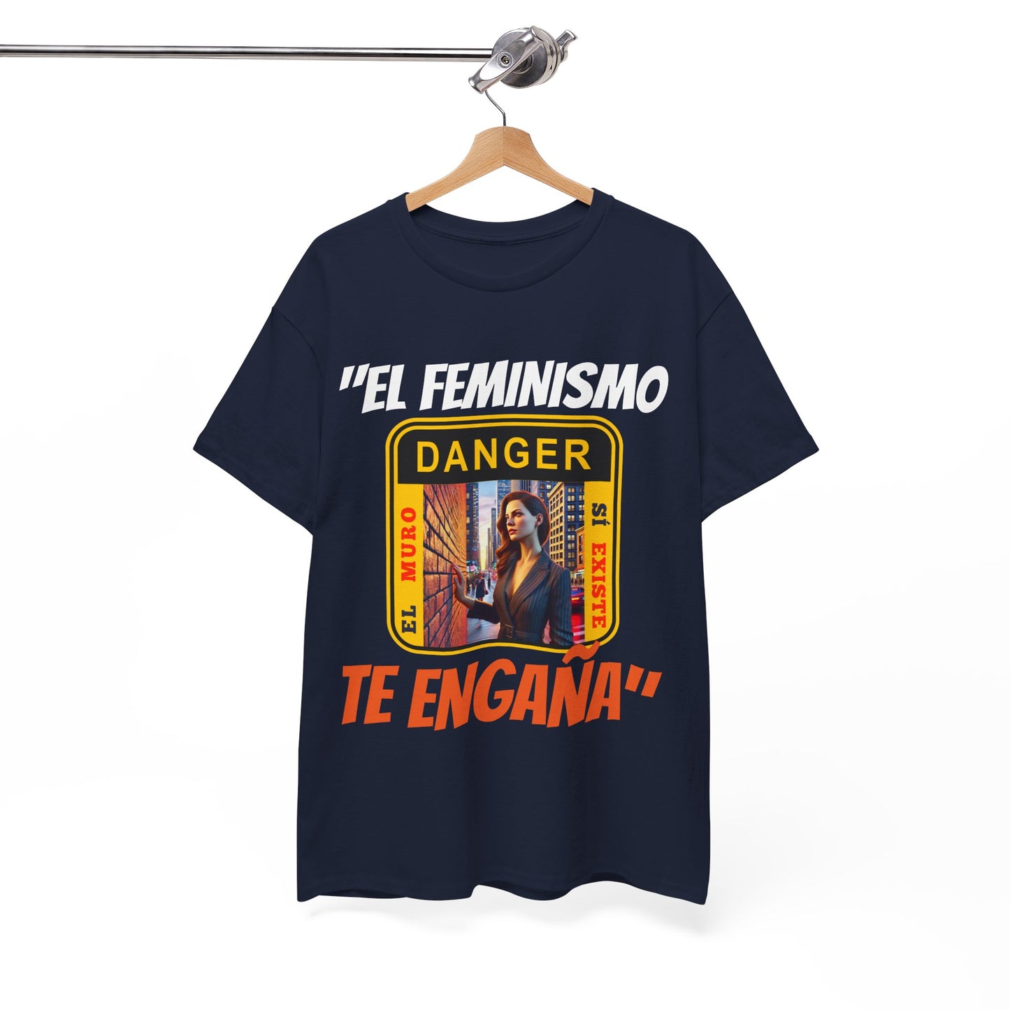 CAMISETA HOMBRE ALFA "EL FEMINISMO TE ENGAÑA".(EUROPA)