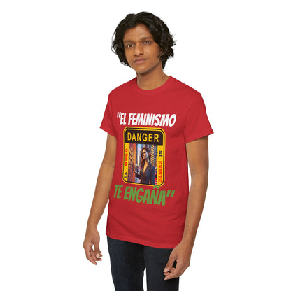 CAMISETA HOMBRE ALFA "EL FEMINISMO TE ENGAÑA".(EUROPA)