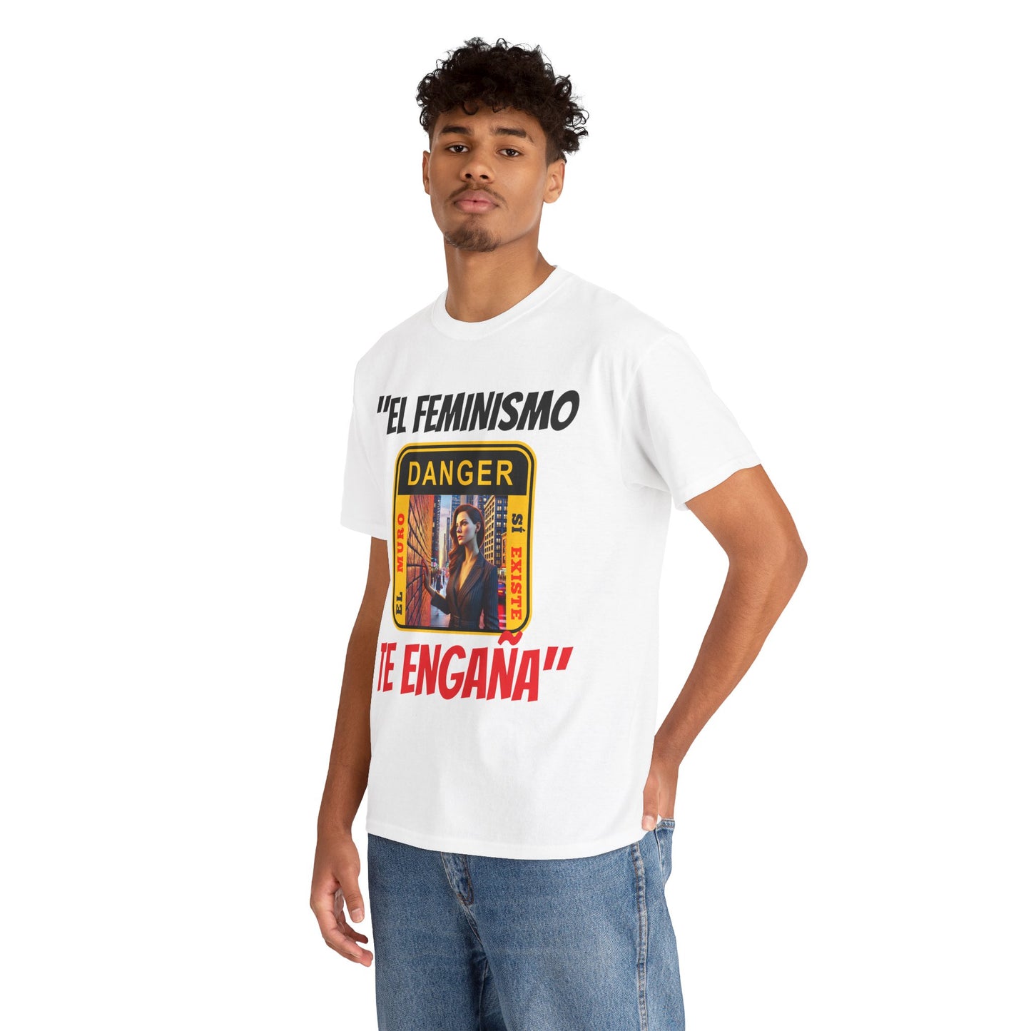 CAMISETA HOMBRE ALFA "EL FEMINISMO TE ENGAÑA".(EUROPA)