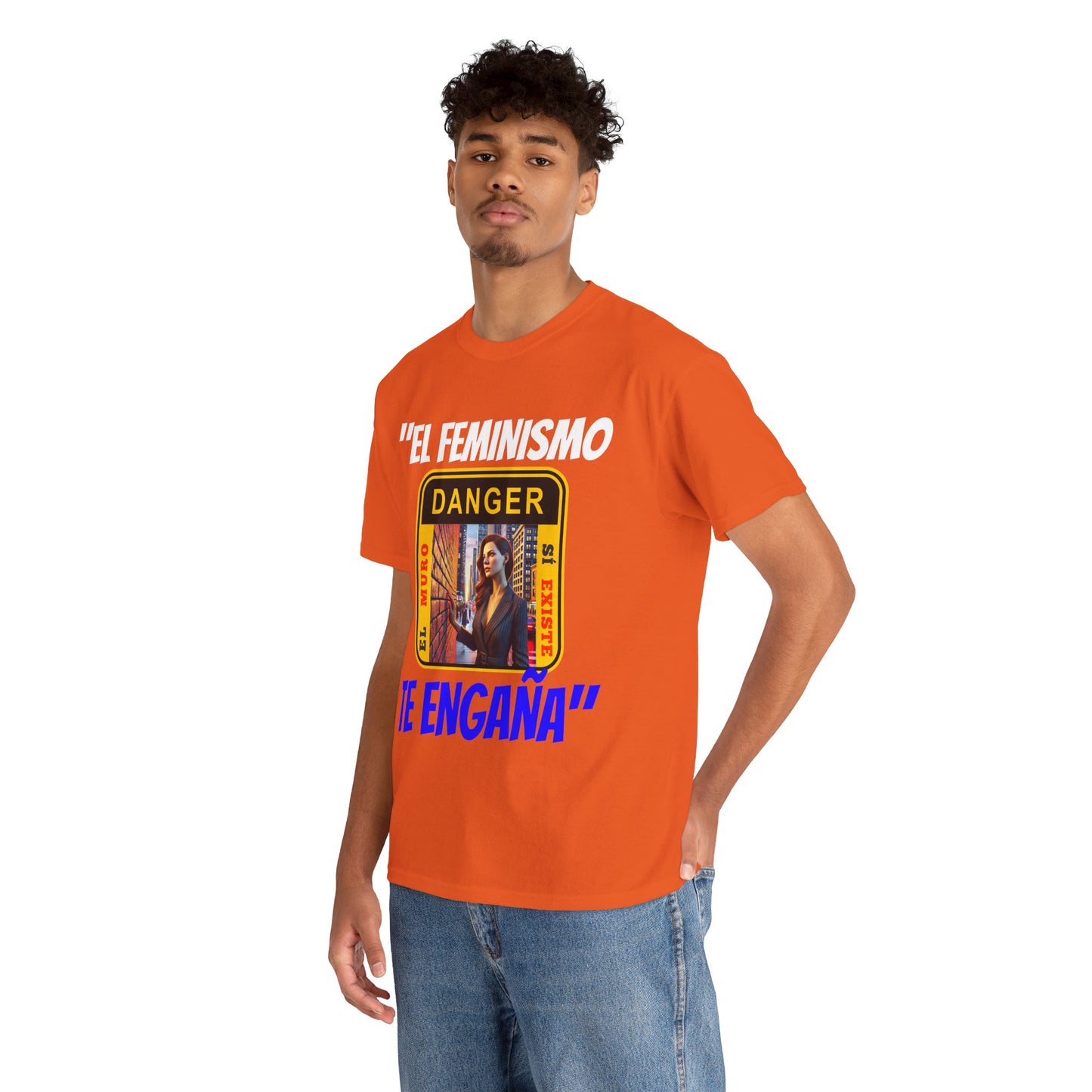 CAMISETA HOMBRE ALFA "EL FEMINISMO TE ENGAÑA".(EUROPA)